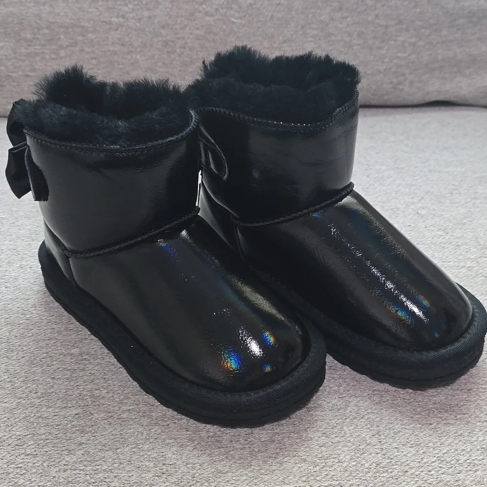 Metallic Black Faux Fur Rhinestone Tassel Bow Boots